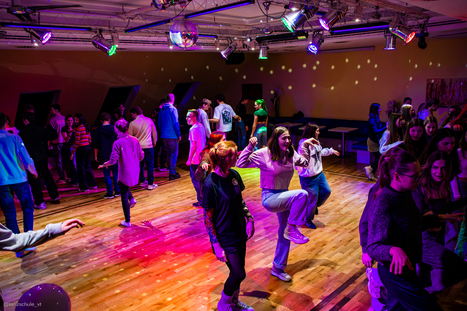 Come Together Party 8070